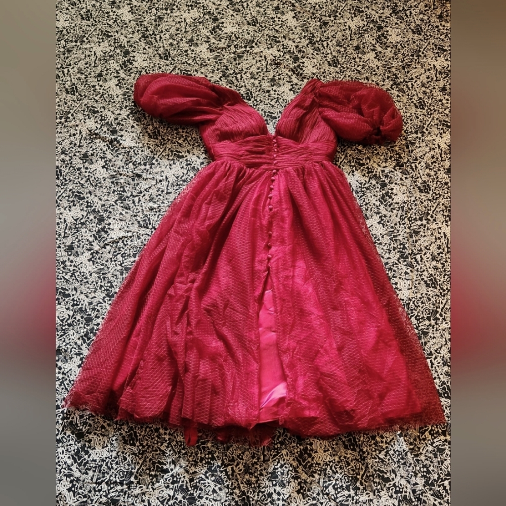 OS Low-Cut Poofy Dress With Corset Back Wine Red